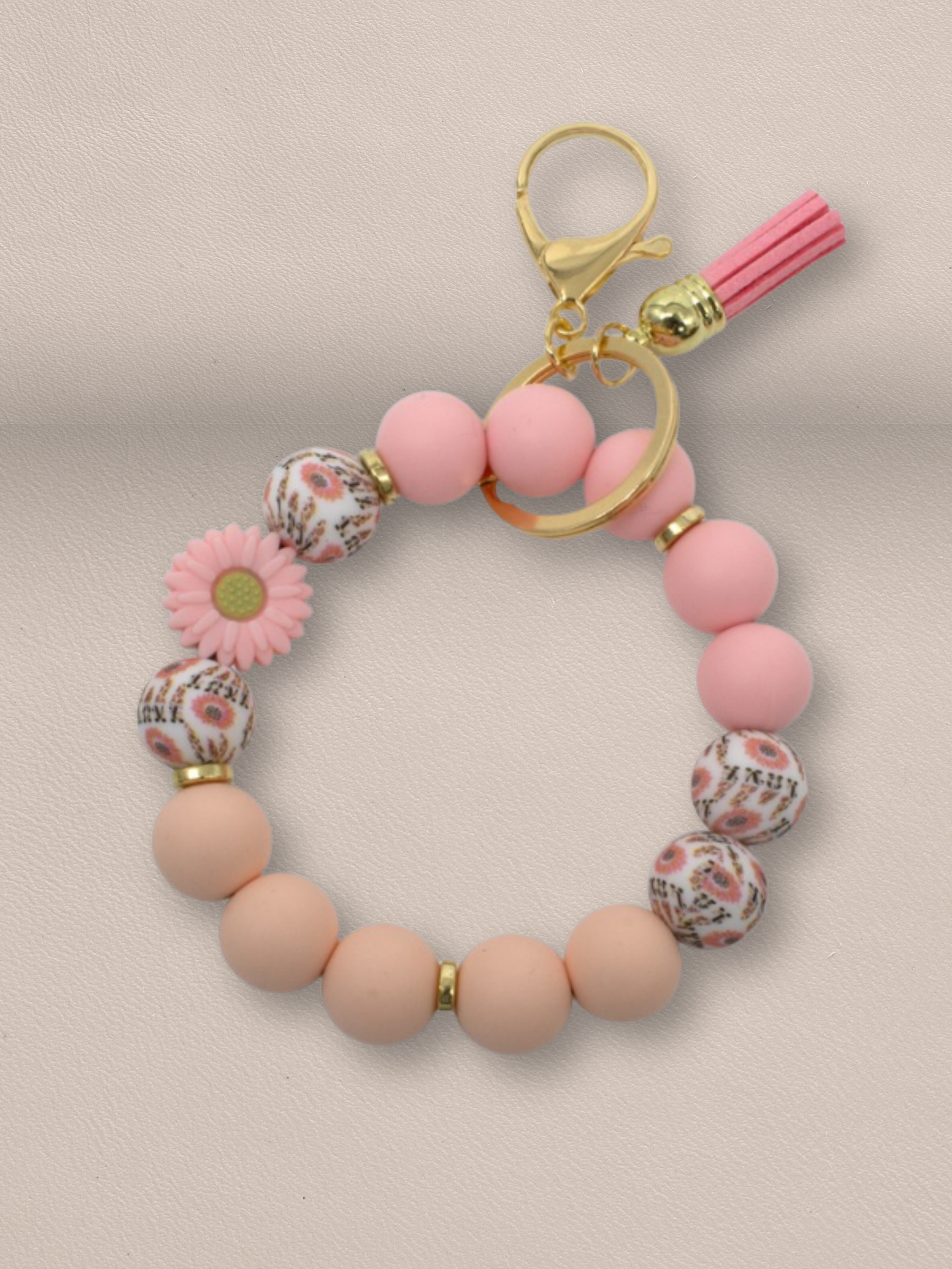 Beaded Daisy Flower Bracelet Keychain