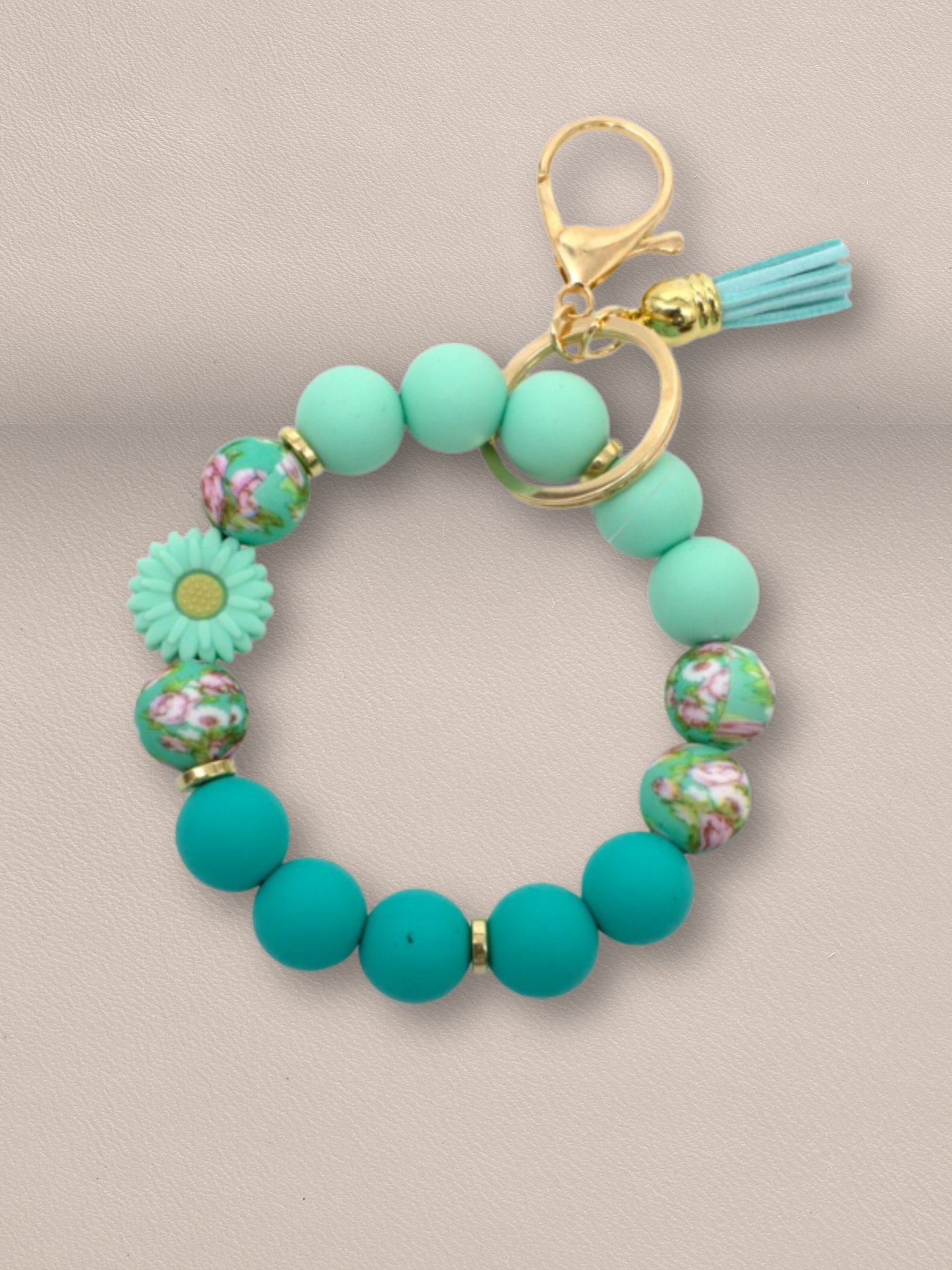Beaded Daisy Flower Bracelet Keychain